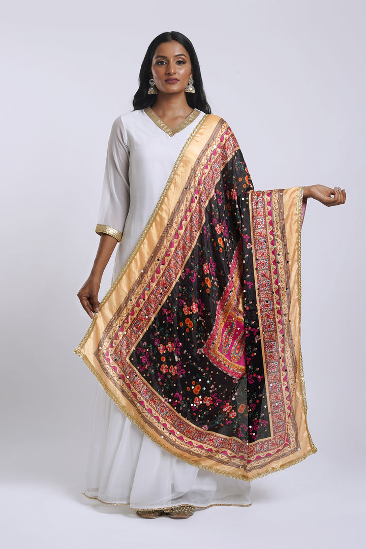 Teejh Tanirika Embellished Printed Dupatta