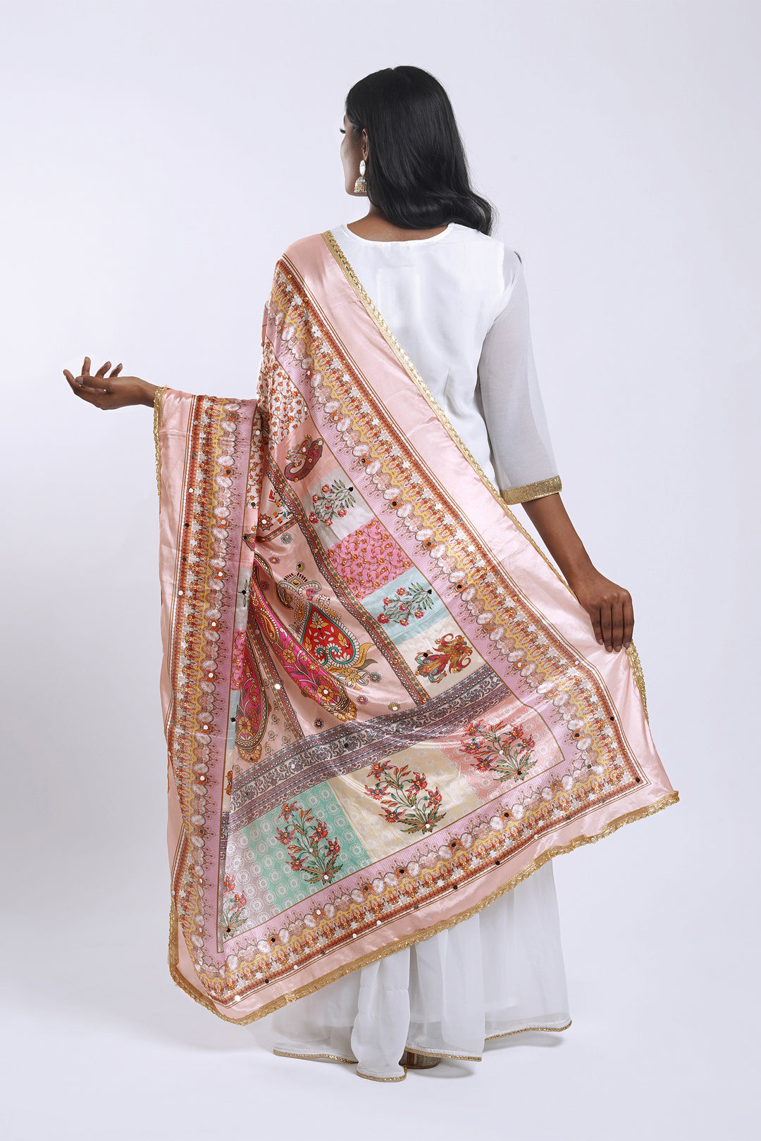 Teejh Hiraeth Embellished Printed Dupatta