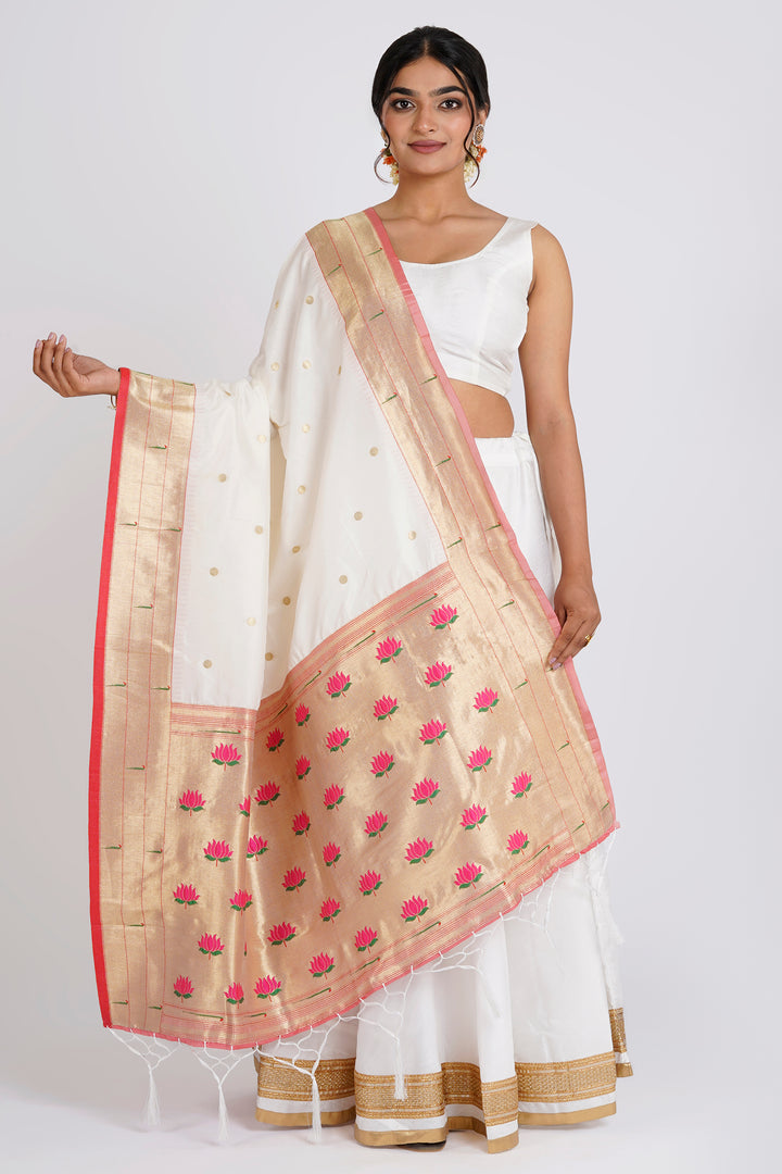 Teejh Drishti Off White Banarasi Dupatta