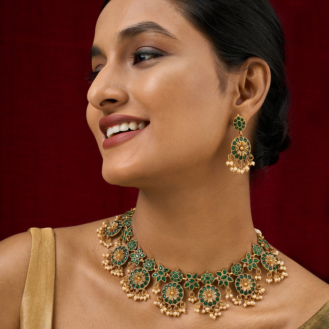 Teejh Selene Gold Pearl Green Necklace Set