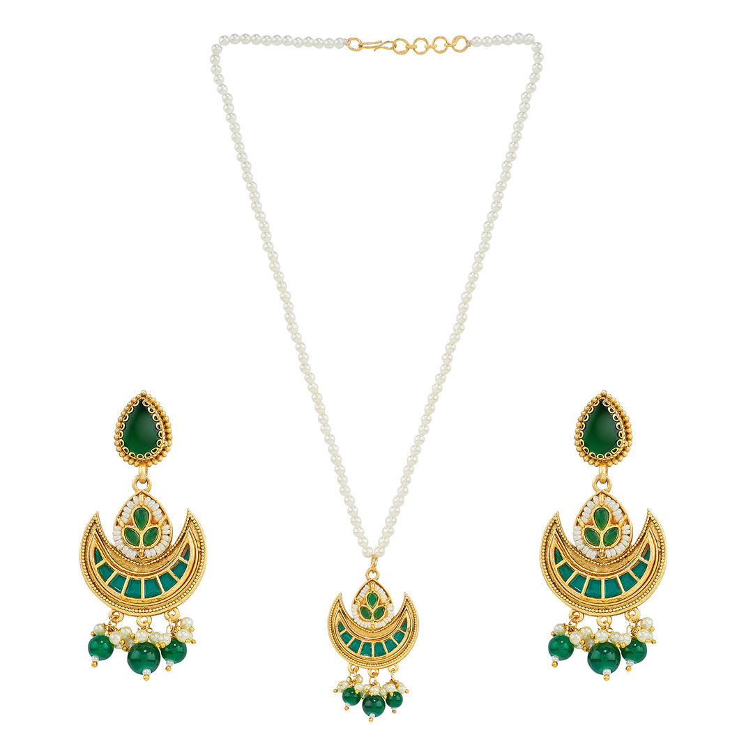 Teejh Dwana Gold Green Stones Necklace Set