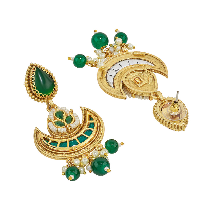 Teejh Dwana Gold Green Stones Necklace Set