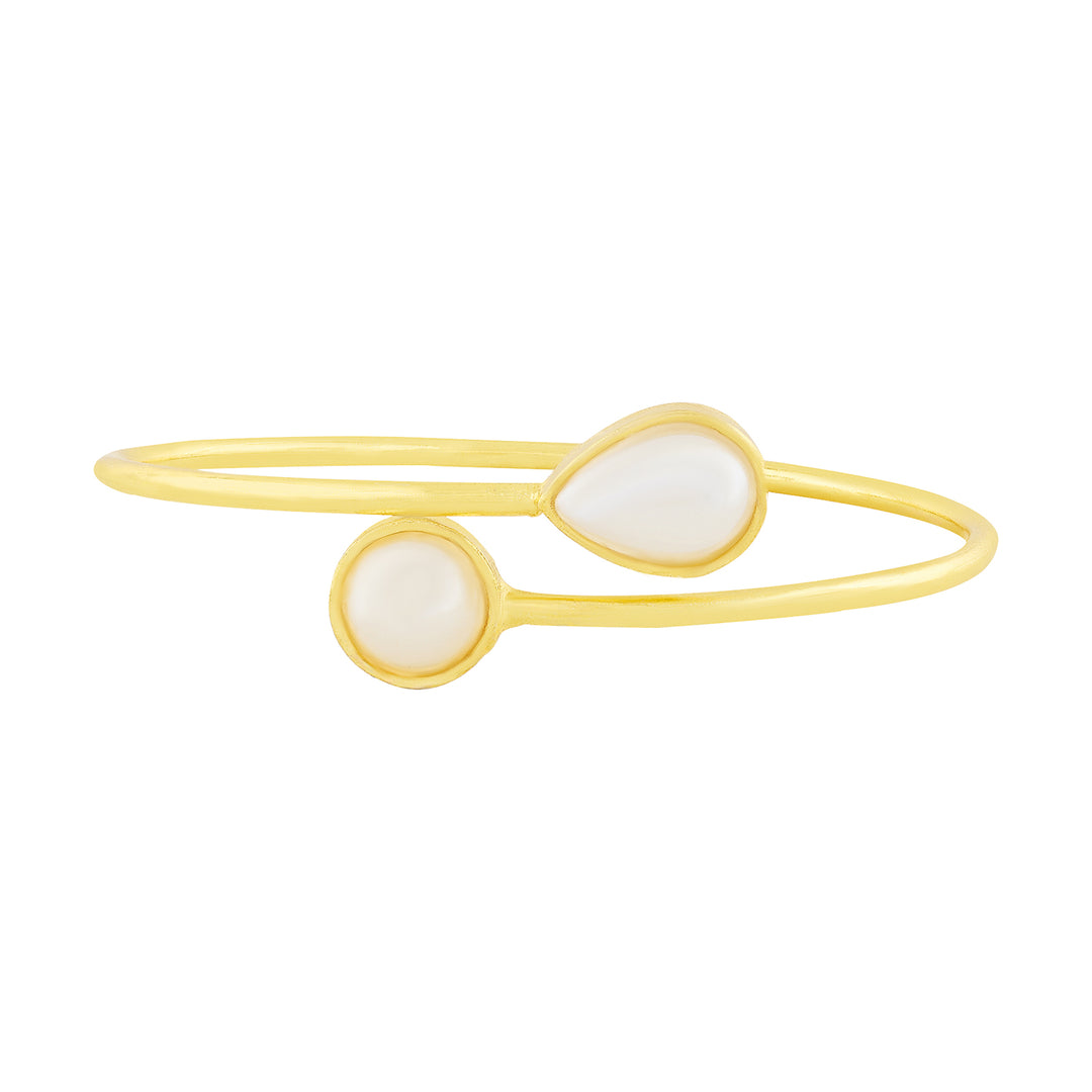 Teejh Mutyam Gold and White Pearl Bracelet
