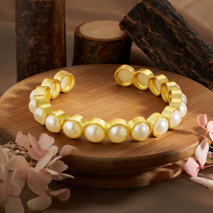 Teejh Zyva Gold and White Bracelet