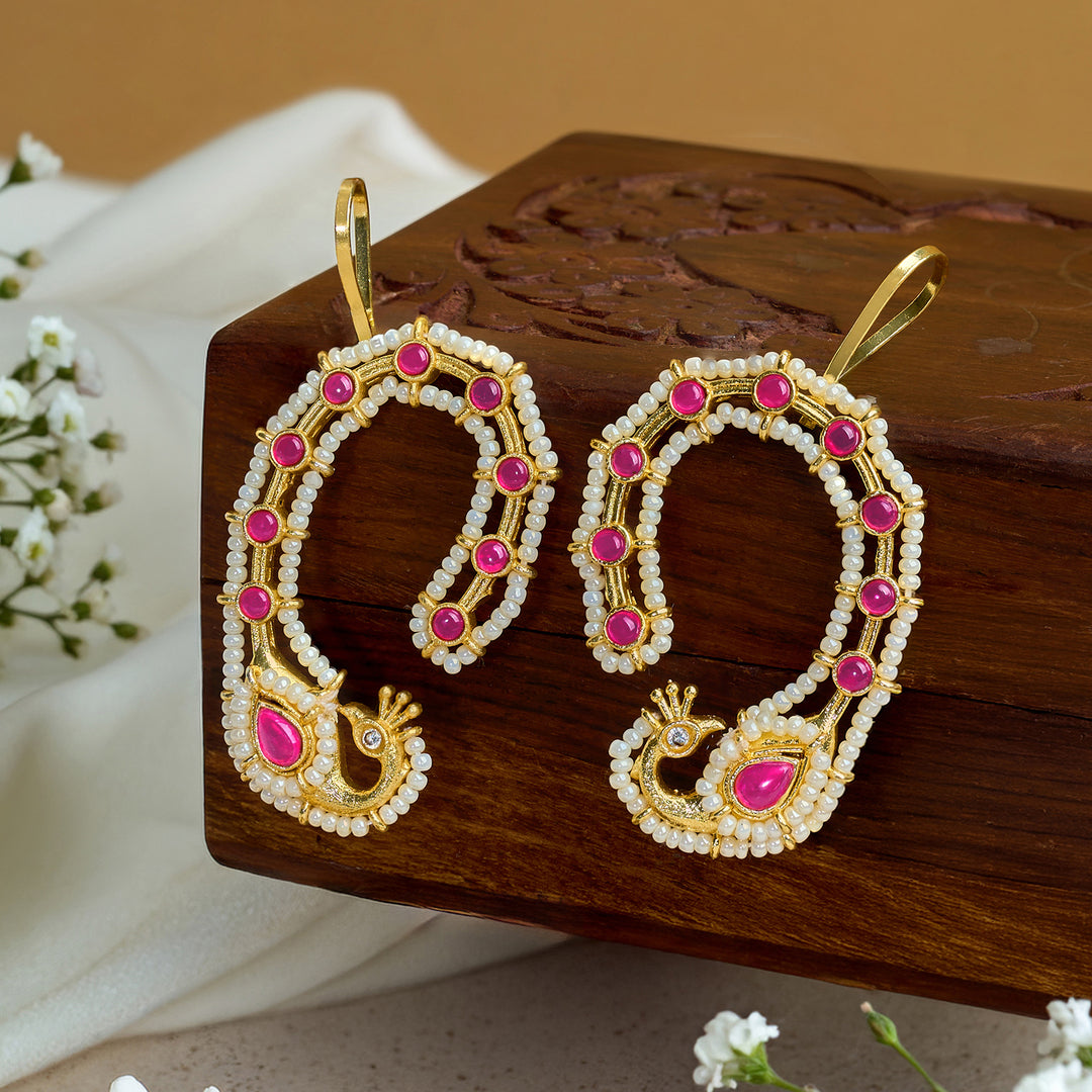 Shayantika Gold Red Earcuff
