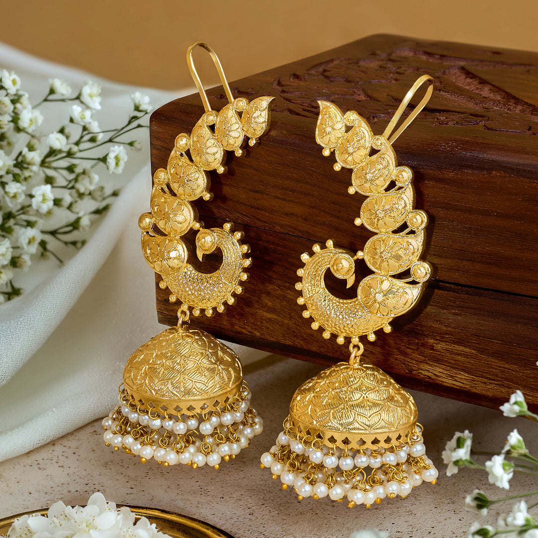 Asmi Gold Earcuff