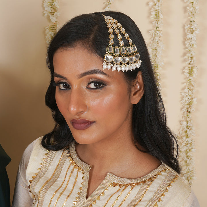 Teejh Salima Mehendi Pasa