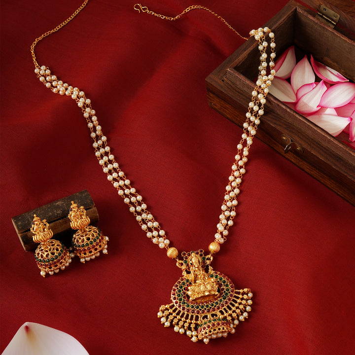 Grand Pearl and Glossy Gold Motif long chain set