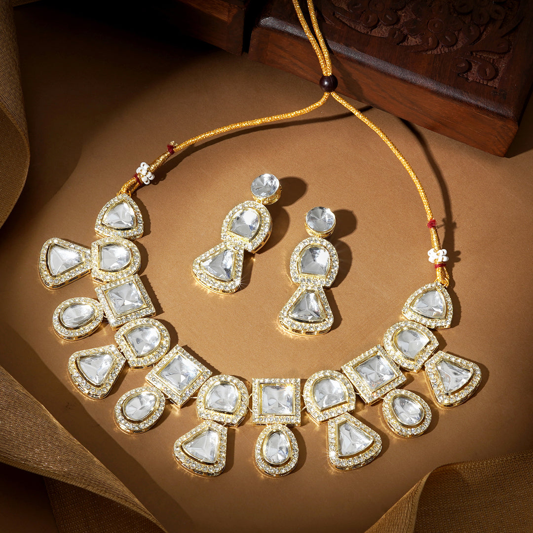 Teejh Taani Light Gold Necklace Set
