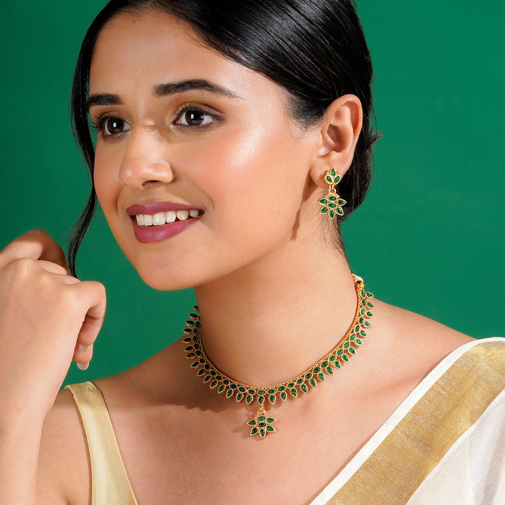 Teejh Jivika Green Gold Necklace Set