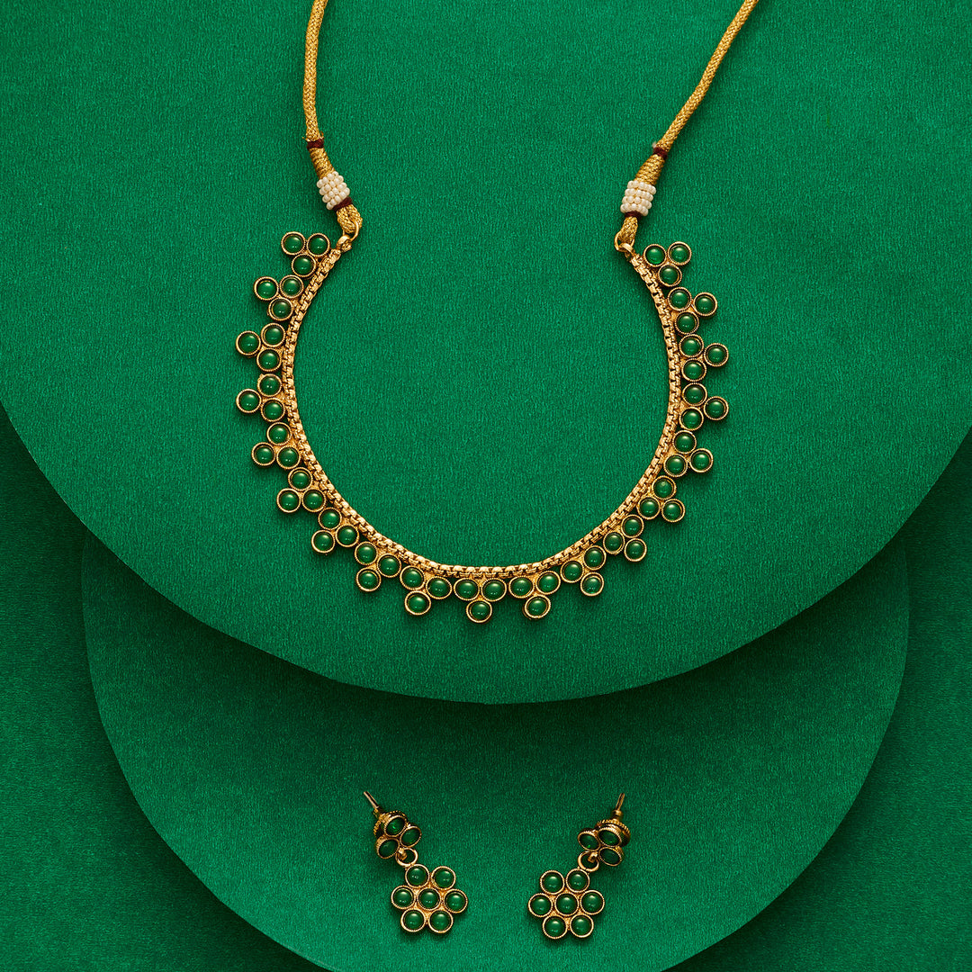 Teejh Madhulika Green Gold Necklace Set