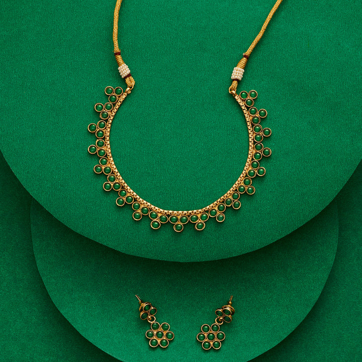 Teejh Madhulika Green Gold Necklace Set