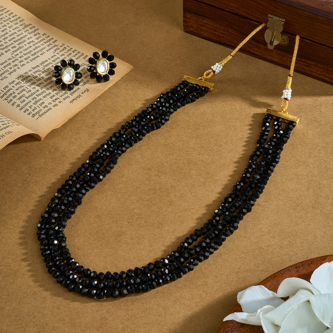 Teejh Nithila Black Beaded Necklace Set