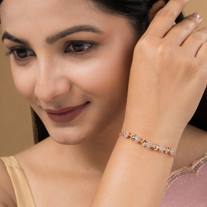 Teejh Twinkle Rosegold Floral Bracelet