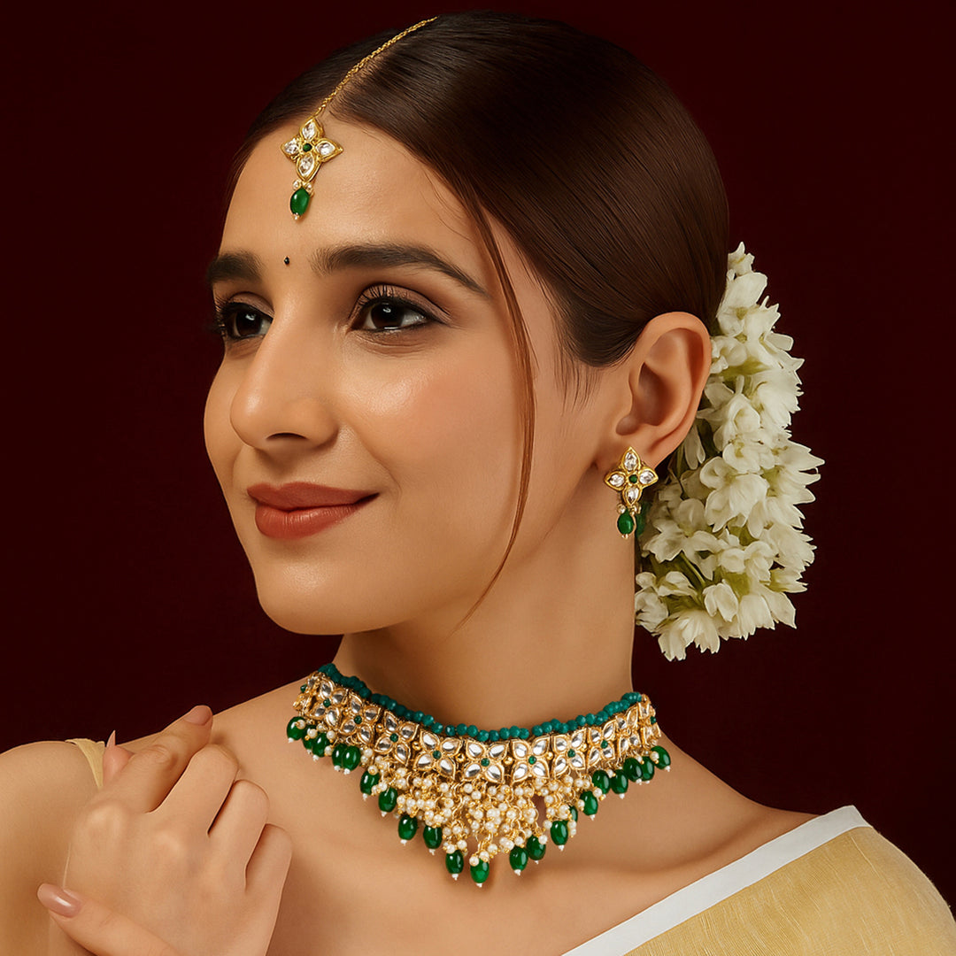 Teejh Jinal Green Stone Gold Necklace Set