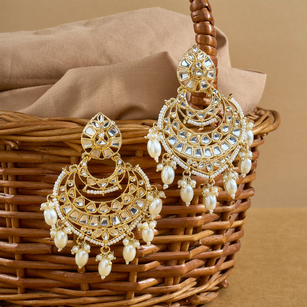 Teejh Heeriye White and Gold Kundan Earring