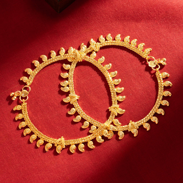 Teejh Veda Varnika Gold Payal