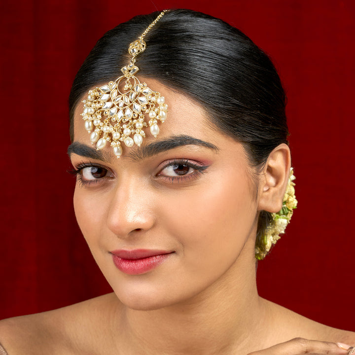 Teejh Mihisha Pearl and Polki Gold Maangtika