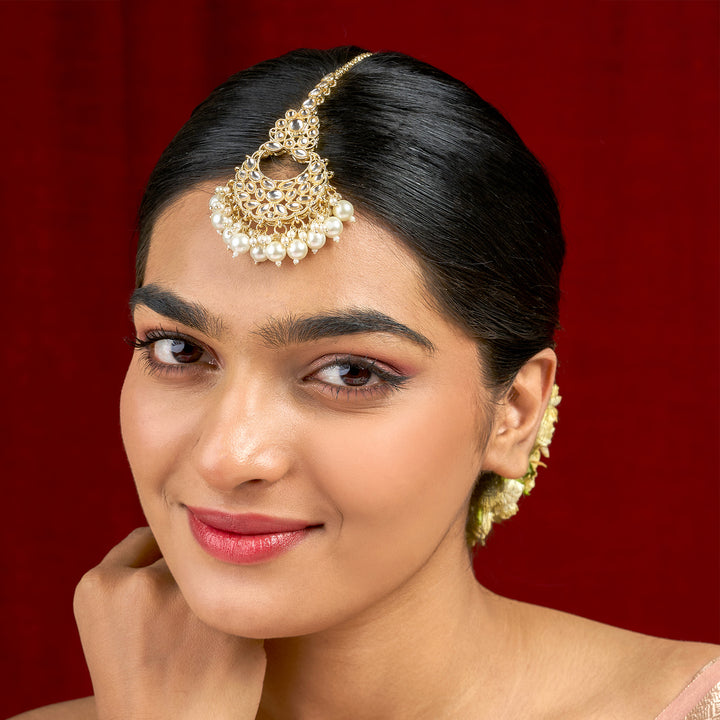 Teejh Adha Chand Pearl and Polki Gold Maangtika