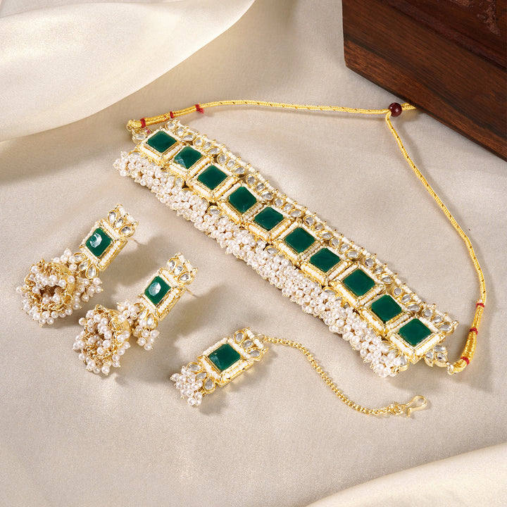 Teejh Rovina Green stone Gold Necklace set