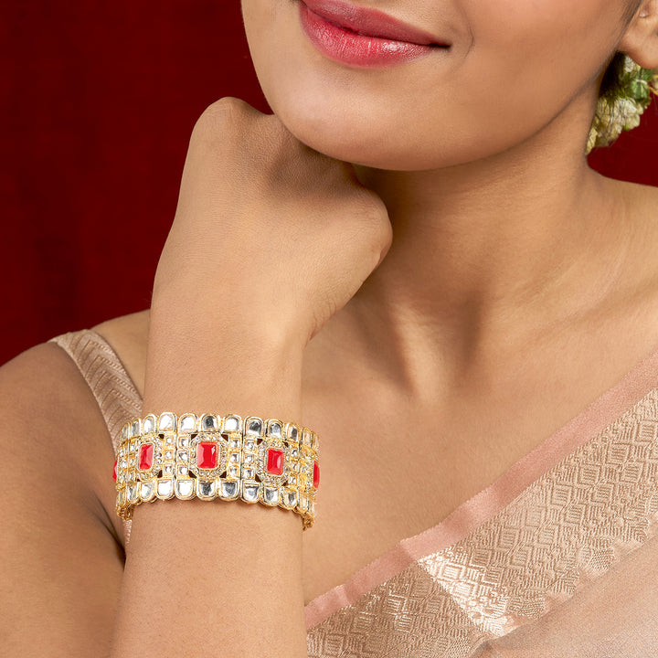 Teejh Kaarvi Red stone Gold Bracelet