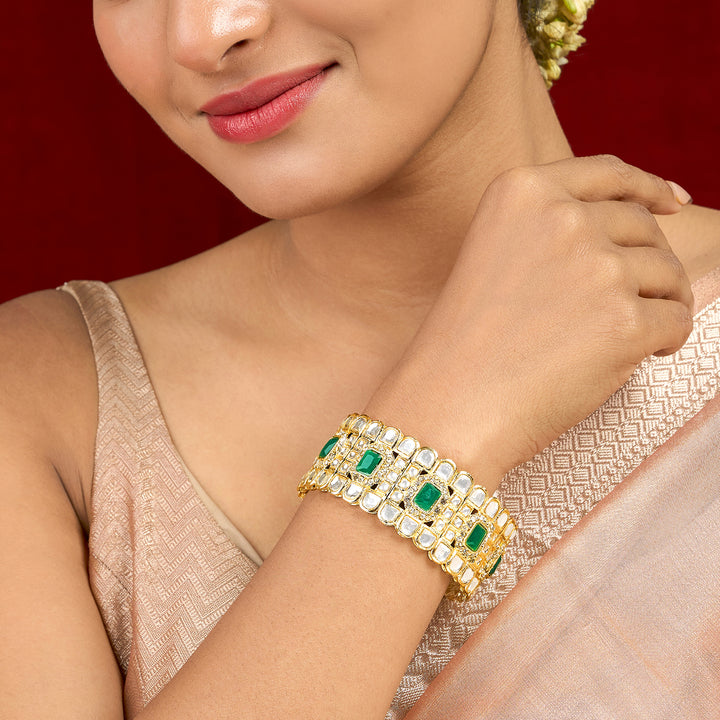 Teejh Kaarvi Green stone Gold Bracelet