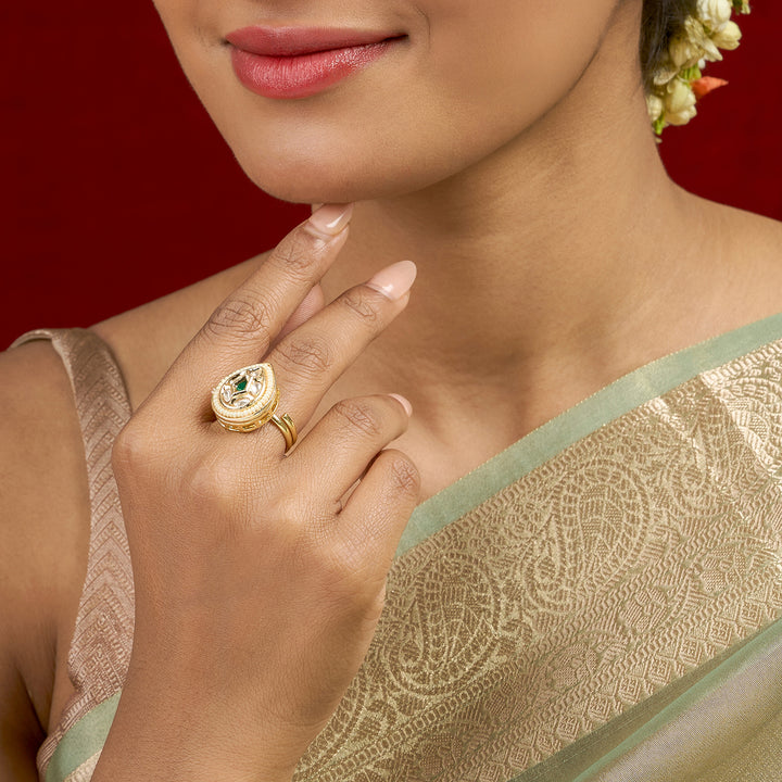 Teejh Abhishya Green and Gold Ring