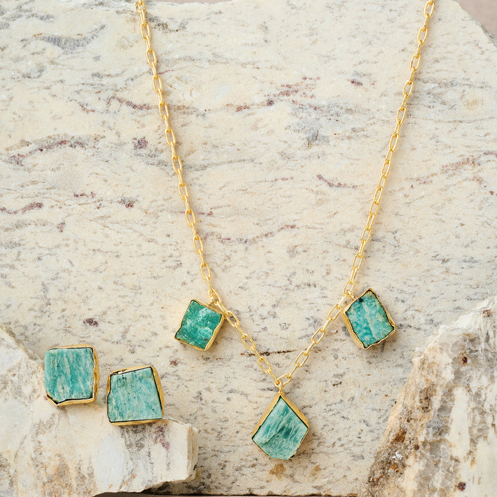 Teejh Seraya Turquoise Natural Stone Necklace Set