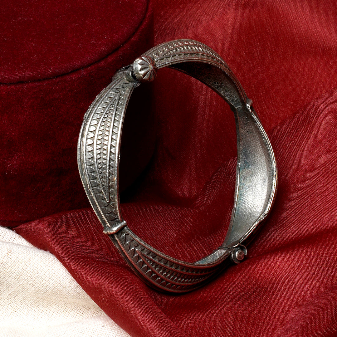 Haaz Silver Oxidised Kada Bracelet