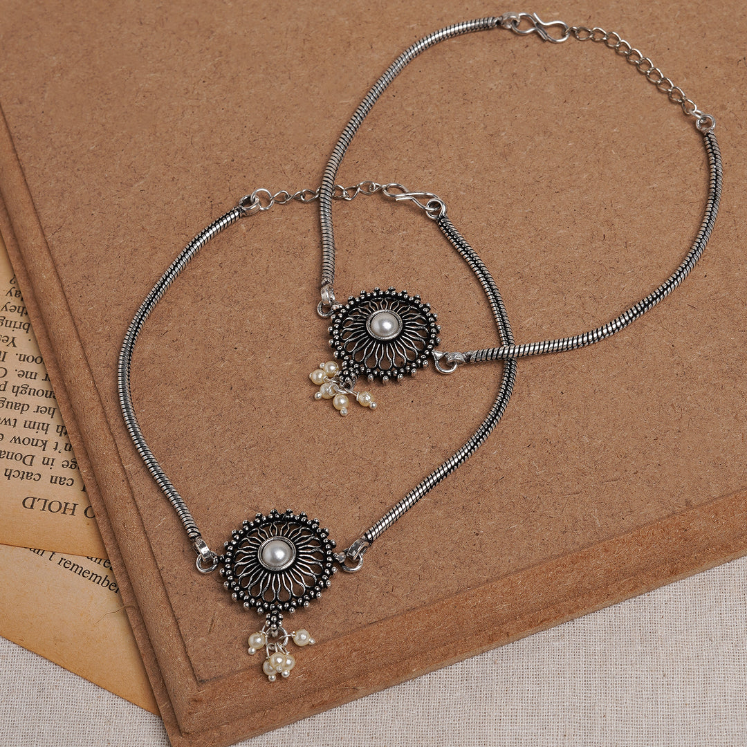 Teejh Vaibhavari Pearl Silver Oxidised Anklet