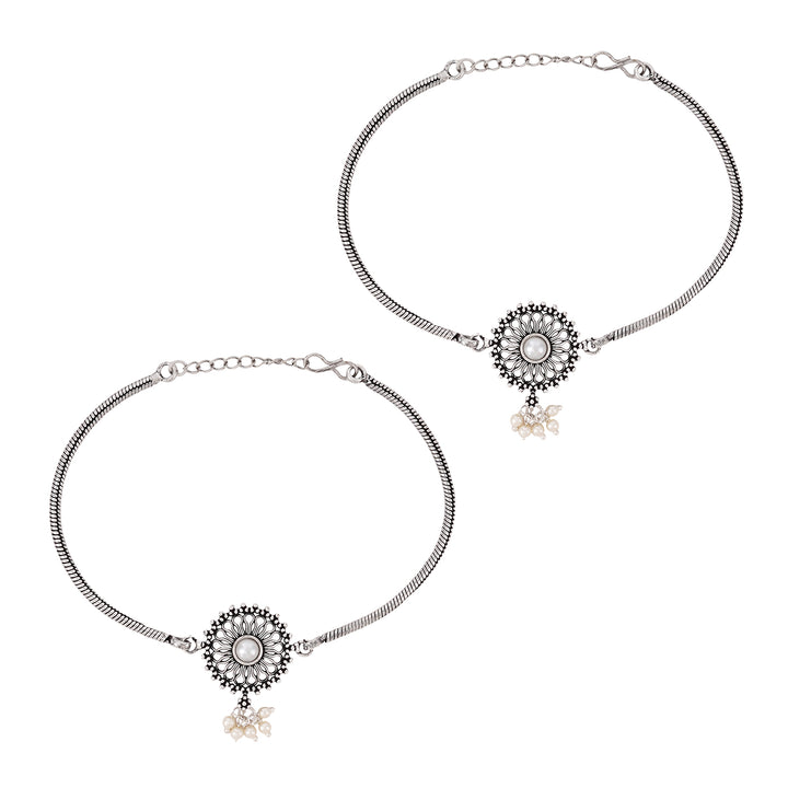 Teejh Vaibhavari Pearl Silver Oxidised Anklet
