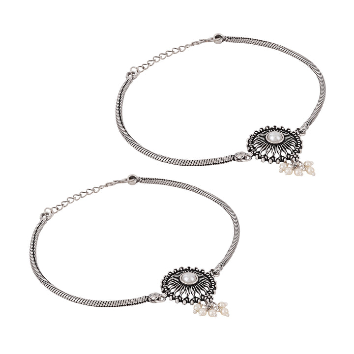 Teejh Vaibhavari Pearl Silver Oxidised Anklet