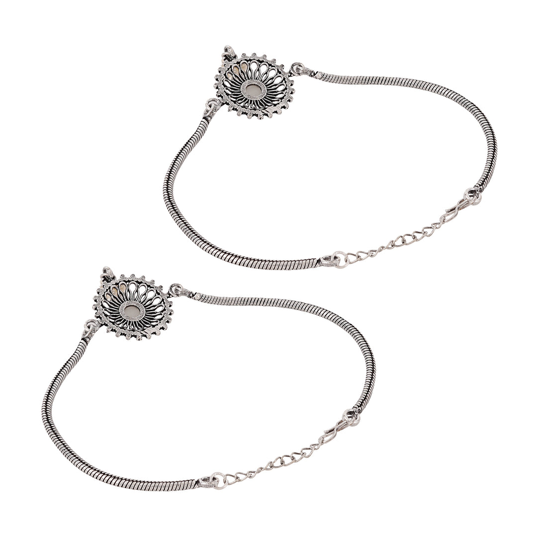 Teejh Vaibhavari Pearl Silver Oxidised Anklet