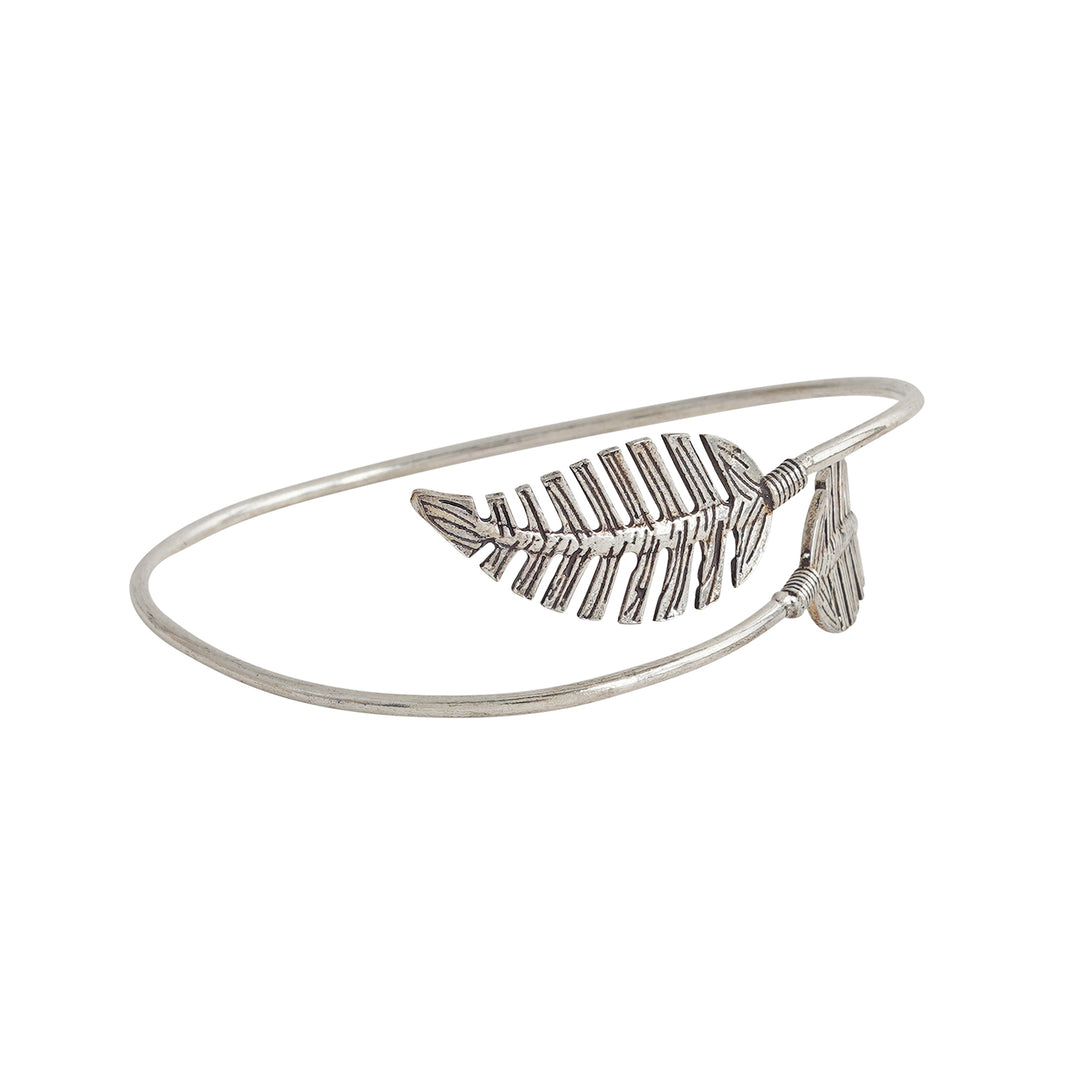 Teejh Arkiya Armlet