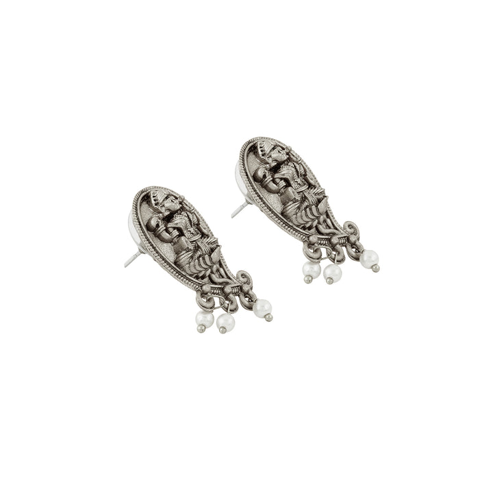 Teejh Maitraka Silver Oxidised White Necklace Set