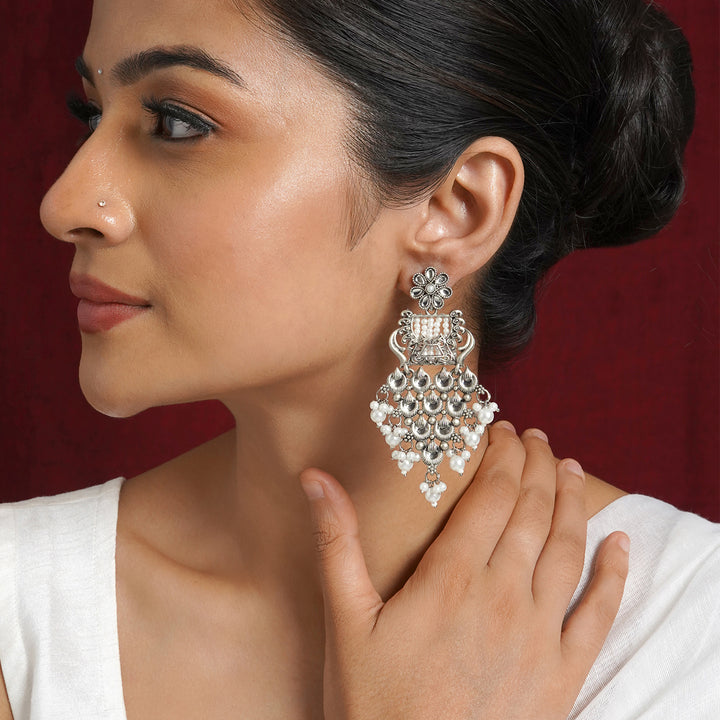 Teejh Khanzada Silver Oxidised White Earring