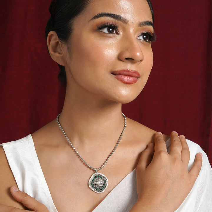 Teejh Ahilyabai Silver Oxidised Green Pendant Chain