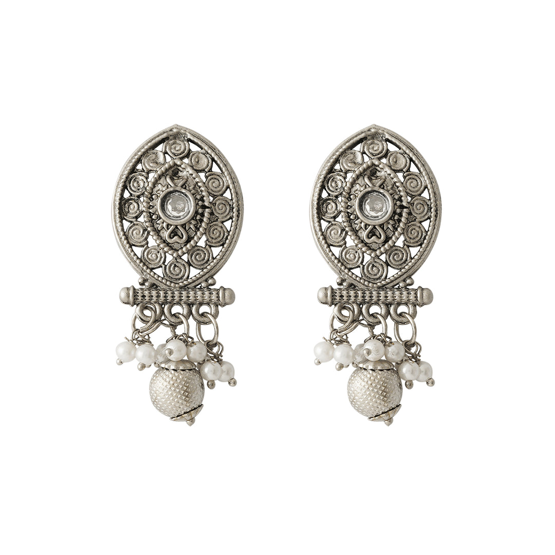 Teejh Prabhavati Silver Oxidised White Necklace Set