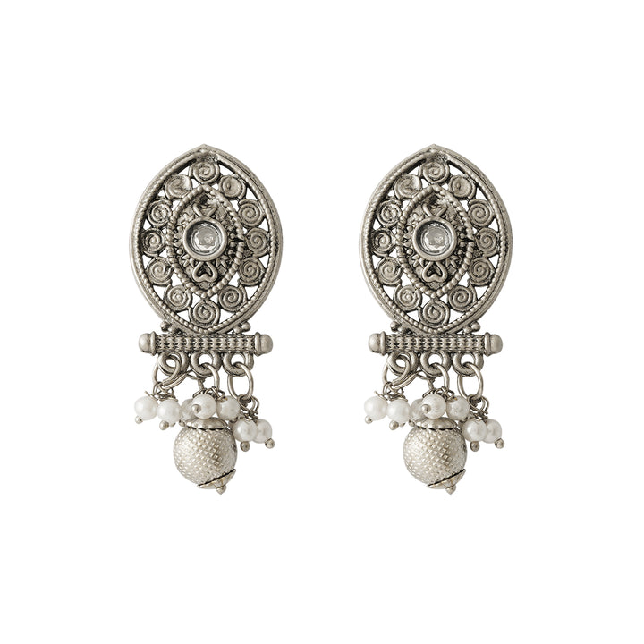 Teejh Prabhavati Silver Oxidised White Necklace Set