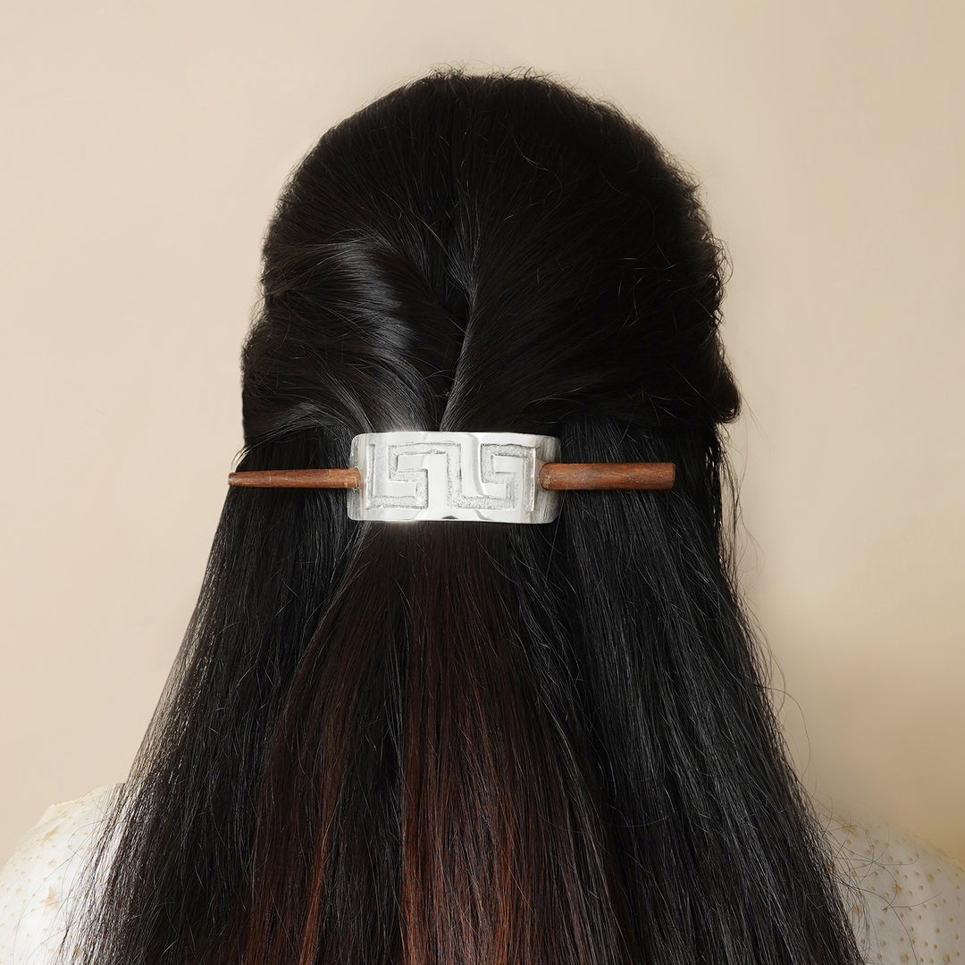 Teejh Ila Silver lossy Bun Stick