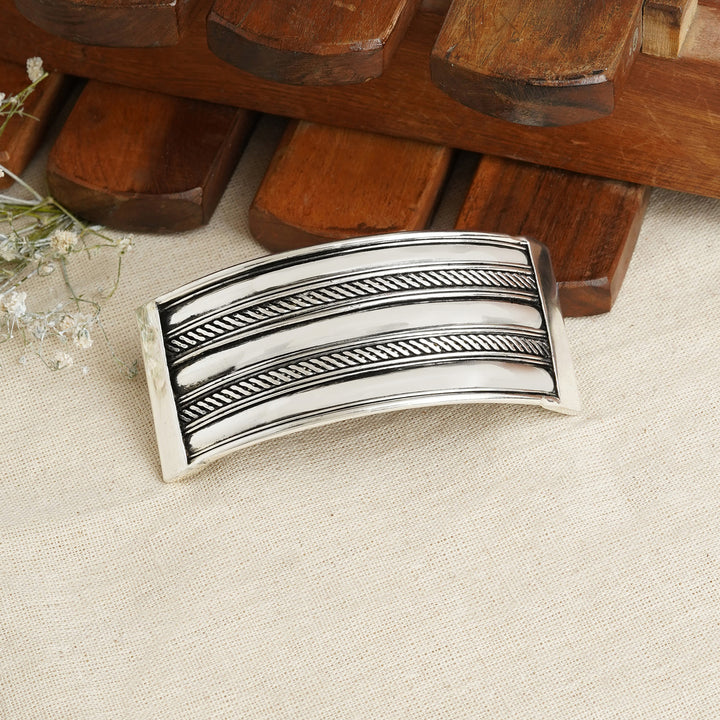 Teejh Jasleen Silver lossy Hair Pin