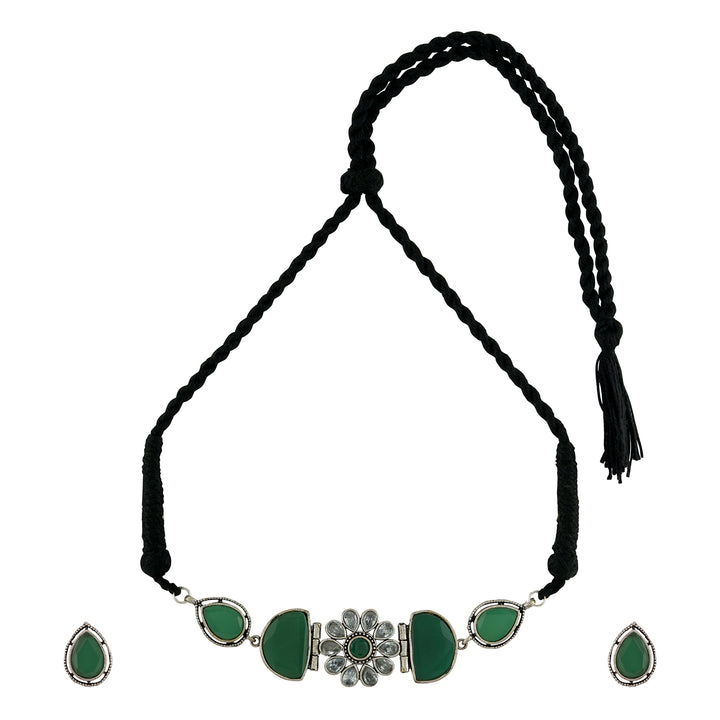 Teejh Silver and Green Medow Necklace Set