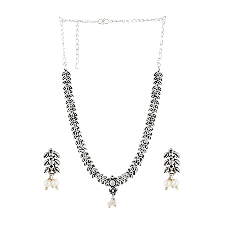 Teejh Silver and White Jade Oxidised Set