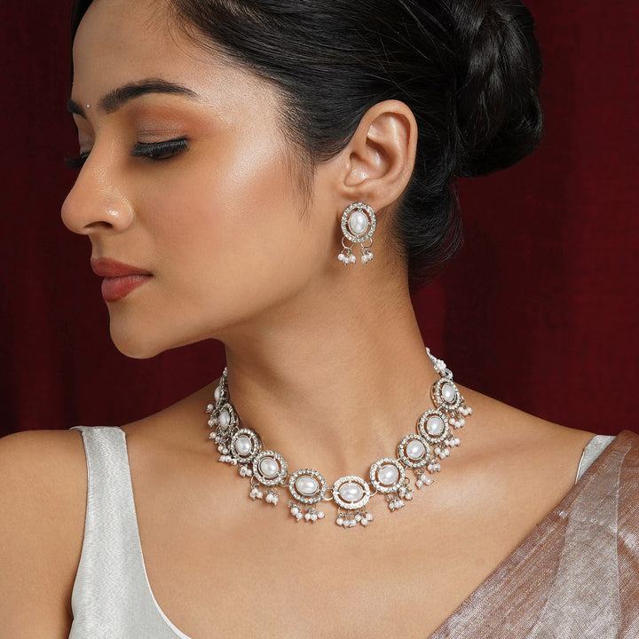 Teejh Nargis Silver Polki Set