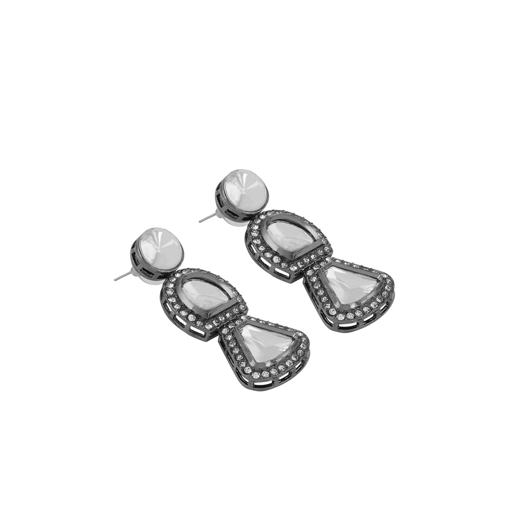 Teejh Zahra Gold and Silver Oxidised Polki Set