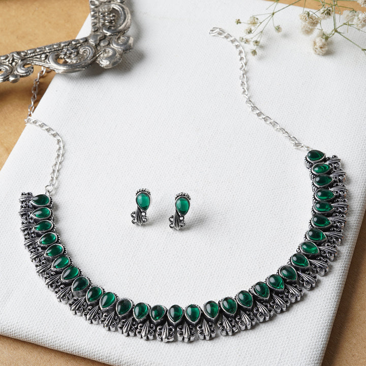 Teejh Silver Green Blossom Necklace Set