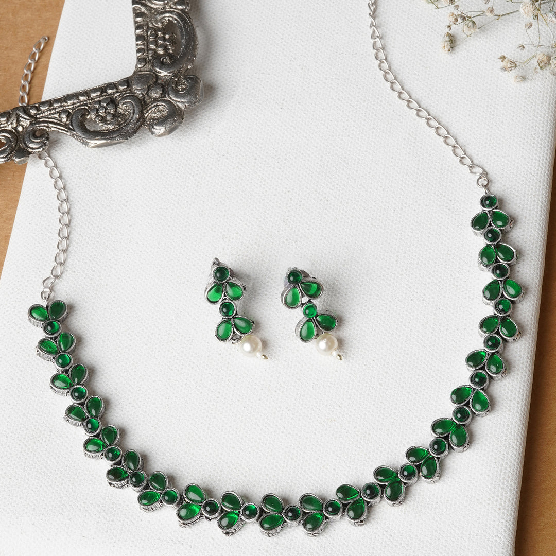 Teejh Silver and Green Petal Fusion Necklace set