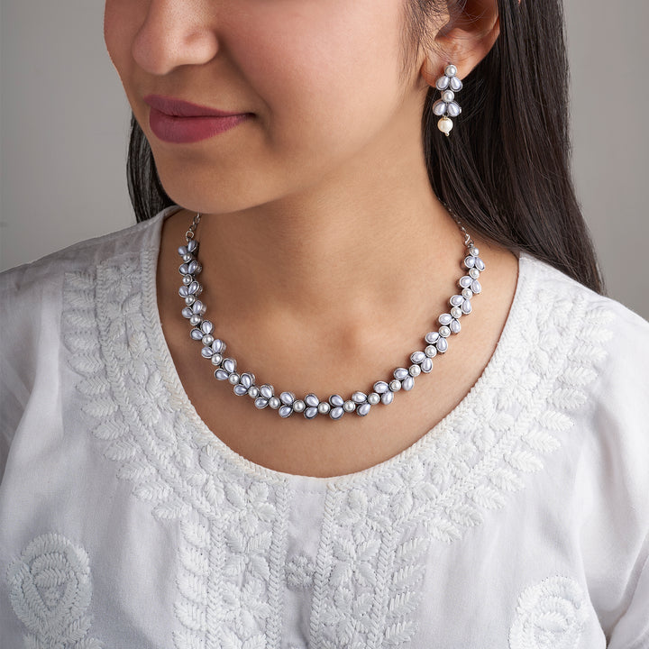 Chaand Silver Oxidised Pearl Necklace Set