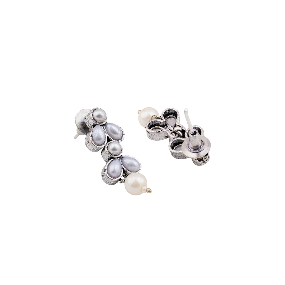Chaand Silver Oxidised Pearl Necklace Set