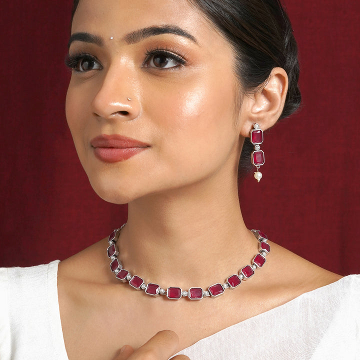 Teejh Silver Noir Red Elegant Set